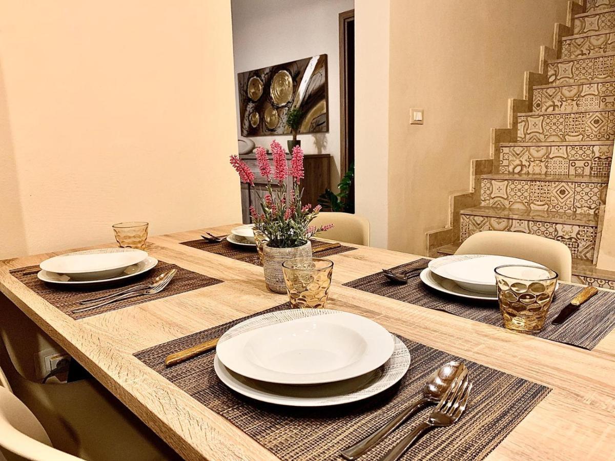 דירות בלסטראטה Serenity House מראה חיצוני תמונה