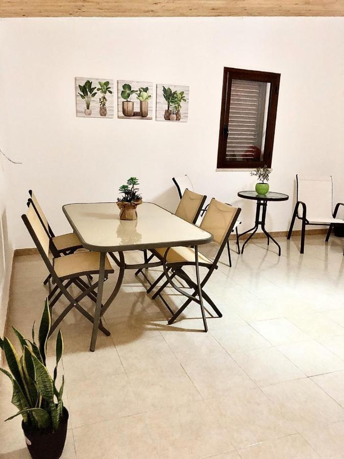דירות בלסטראטה Serenity House מראה חיצוני תמונה