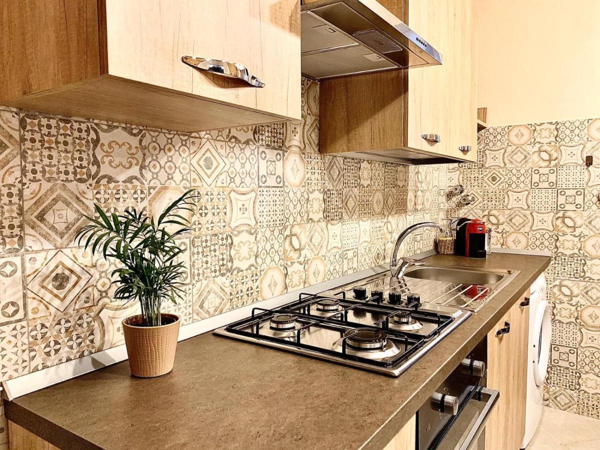 דירות בלסטראטה Serenity House מראה חיצוני תמונה