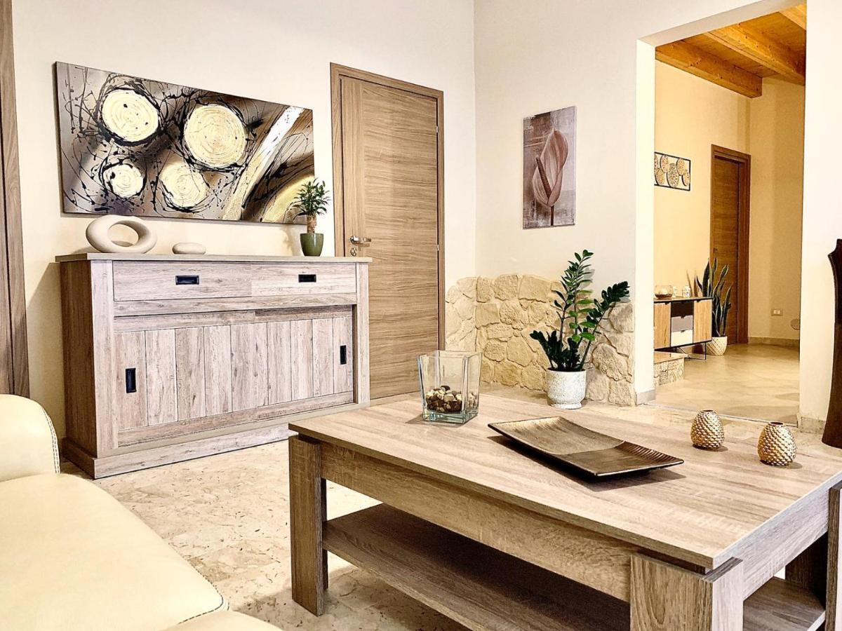 דירות בלסטראטה Serenity House מראה חיצוני תמונה